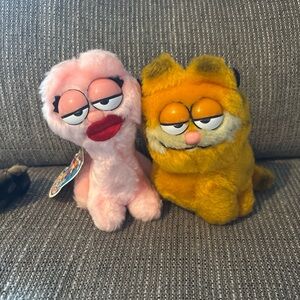 Vintage Garfield &  Arlene (new) plush mini toys Dakin 1980's